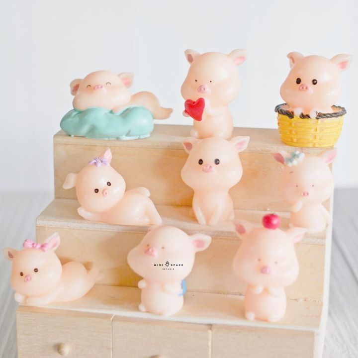 mp1001-ตุ๊กตาหมูเรซิ่นสีหวาน-ตุ๊กตาเรซิ่น-ตุ๊กตาจิ๋ว-โมเดลจิ๋ว-ฟิกเกอร์จิ๋ว-แต่งสวน-แต่งกระถาง-ชุด-9-แบบ