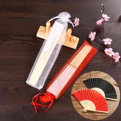 Tools With Gift Bag Silk Hand Fan Mariage Wedding Festival Elegant Party Engraved White Women