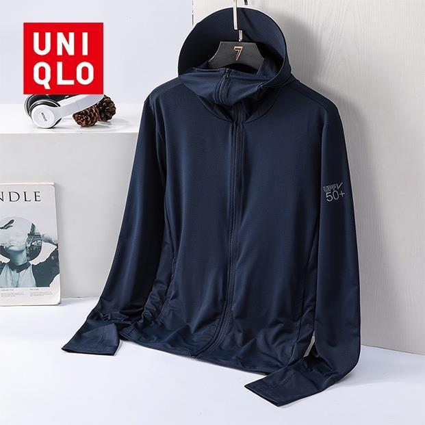 Activewear by Uniqlo