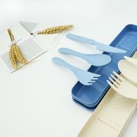 Travel Cutlery Portable Cutlery Box Japan Style Wheat Straw Knife Fork Spoons Student Outdoor Picnic Dinnerware Sets Tableware Flatware Sets