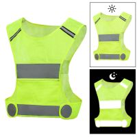 High Visibility Sports Clothing Breathable Reflective Running Cycling Vest Outdoor Reflective Vest with Zipper Pockets Volunteer