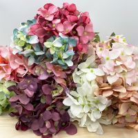 Artificial Hydrangea Bouquet Home Wedding Decoration Hotel Tabletop Display Gift Vase Arrangement Imitation Silk Cloth Flower