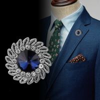 High end Rhinestone Crystal Brooch Pins Fashion Men 39;s Shirt Suit Brooches Corsage Ladies Collar Pin Luxulry Jewelry Accessories