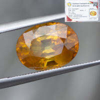 พลอยบุษราคัมน้ำทองบางกะจะ(Yellow Sapphire) สีเหลืองสวย มีตำหนิหม่าตรงกลางแต่ไม่มีรอยแตกร่าว พลอยแท้จากประเทศไทย(พร้อมใบเซอร์จากสถาบัณ GLC )