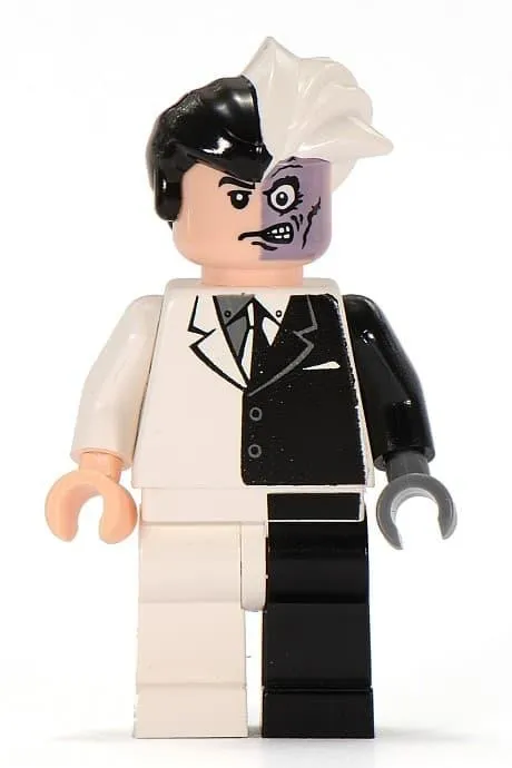 HOT PROMO!! Lego Minifig Two Face 