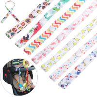 【LZ】✎✱﹍  Colorido Anti-Drop Stroller Hanger Belt Stroller Strap Titular Brinquedos bonitos Cadeia Chupeta carro fixo Acessórios Baby Stroller 60cm