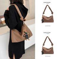 Khaki one-shoulder tote bag large-capacity work and class commuting dumpling bag women 2023 new fashion all-match 【BYUE】