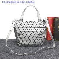 （READY STOCK）₪☇ Luggage Messenger Bag Female Korean Style Trendy Folding Rhombus Deformed PU Zipper Brushed Large Capacity Bucket Bag YZ