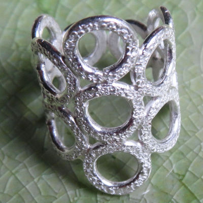 Concern for friendship Silver Karen Mountains are unique. beauty as a valuable souvenir. ring Size 6 to 12 Adjustable