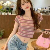 ผู้หญิงสไตล์หวานคอเหลี่ยมสีสันลาย Crop Top ฤดูร้อนแขนสั้น Slimming T-Shirts