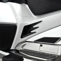 Motorcycle Accessories Medium Plate Air Outlet Decoration Protective Cover For Honda Gold Wing 1800 GL1800 GL1800B F6B 2018-2023