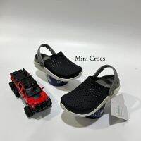 ร้องเท้าแตะแบบสวม Crocs Lite Ride ใส่ได้ทั้งผู้หญิงแตะผู้ชายนิ่มสบายไม่เจ็บเท้าเหมาะสำหรับใส่ในทุกที่ ทุกเวลา