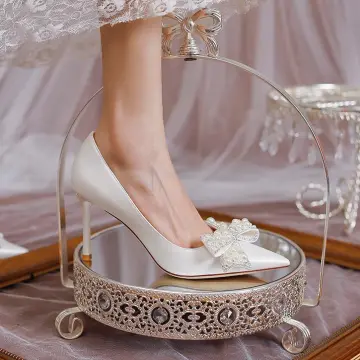 Ladies white sales wedding shoes