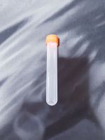 หลอดทดลองพลาสติก ขายแพ็ค 100ชิ้น Test tube Plastic PP16x100mm screwwhitecap #VPW1062 รหัสสินค้า 02-VK22-01