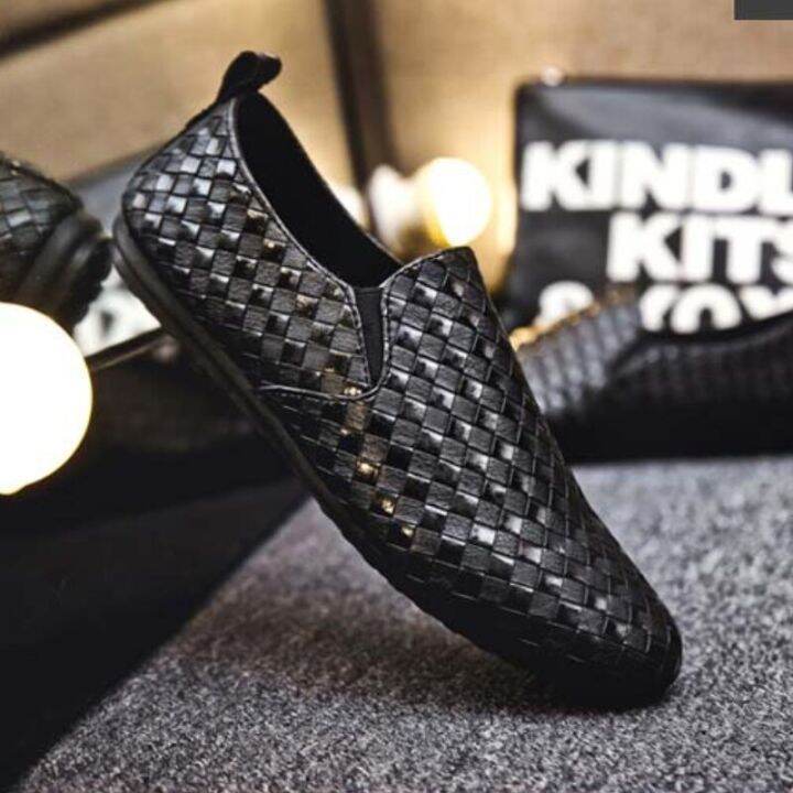 2022-new-men-casual-shoes-fashion-light-men-loafers-moccasins-breathable-slip-on-black-driving-shoes-plus-size-zapatillas-hombre