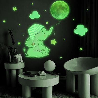 ELEGANT Baby Elephant Moon Luminous สติ๊กเกอร์ติดผนังสำหรับห้องนอนเด็กห้องนอนตกแต่งบ้าน Decals Glow In The Dark รวมกัน Stickers