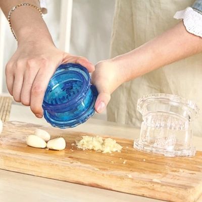 1pc Garlic Presses Manual Mashed Manually Processor Food Chopper Fruit Slicer Twist Prevent Tears Kitchen Tool Crusher Gadgets