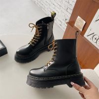 COD dsdgfhgfsdsss 2022 Womens Martin Boots Summer Breathable Cool British Boots Korean Fashion Classic JU1921