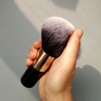 【cw】 1pc Large Round Handle Multifunctional Makeup Brushes Foundation Blush Accessories !