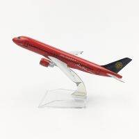 [16cm] โมเดลเครื่องบิน Air Asia Manchester United 320 (Aircraft Metal Model) ทำจากเหล็ก มีล้อ พร้อมฐาน ของเล่น ของสะสม