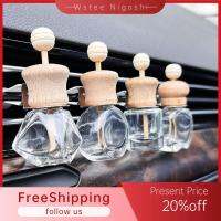 WSTEE NIGOSHI 2Pcs โปร่งใสโปร่งใส ขวดน้ำหอมรถยนต์ ช่องระบายอากาศว่างเปล่า แก้ว + ไม้ ขวดแก้วใส่ของ แบบพกพาได้ คลิปน้ำหอมรถยนต์ ขวดแก้วอโรมา อุปกรณ์สำหรับรถยนต์