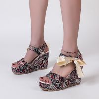 Broken Flower Fish Mouth Slope Heel Sandals 2023 Spring/Summer New High Heel Slip-on Sandals