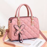 【cw】 Women  39;s bag 2023 new fashion Lingge portable square Korean version women  39;s fragrant one shoulder messenger