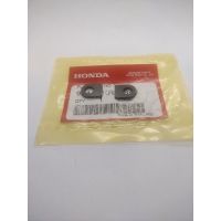 แผ่นยึดล๊อคตลับลูกปืนแท้(90441-KRM-840X2) HONDA WAVE125ทุกรุ่น,MSX125,ดรีม125,(หมายเลข18ในสมุดภาพ) ได้2ชิ้น