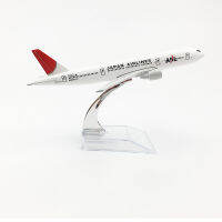 จัดส่งฟรี JAPAN Airlines Aeroplane รุ่นโบอิ้ง777เครื่องบิน16ซม. โลหะ Diecast 1:400เครื่องบินรุ่นของเล่นสำหรับเด็ก