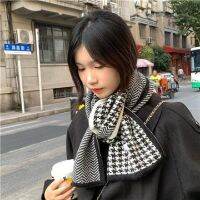 NSPIRE นุ่มนุ่มๆ ฤดูหนาวในฤดูหนาว Houndstooth Herringbone ห่อสไตล์เกาหลี ผ้าพันคอสำหรับผู้หญิง ที่ปิดท่อไอเสีย ผ้าคลุมไหล่ถักนิตติ้ง