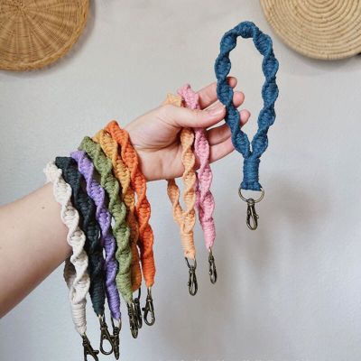 Creative Cotton Rope Woven Bracelet Keychain For Women Wristlet Boho Key Chain Accessories Key Fob Strap Braided Wrist Lanyard Key Chains