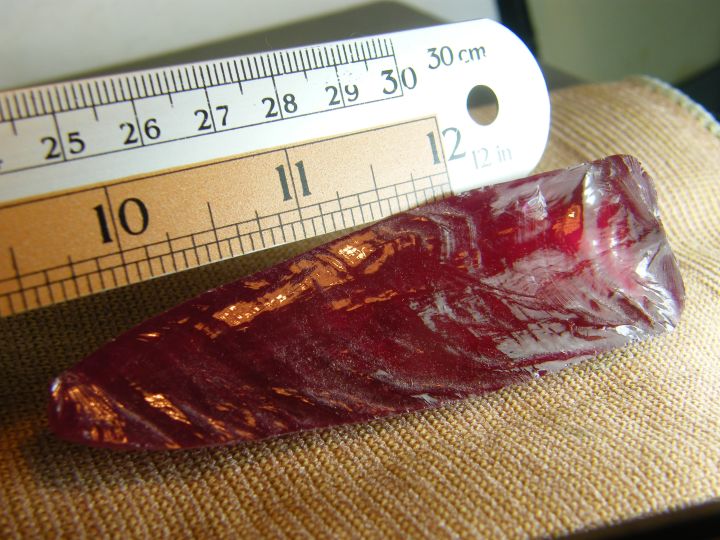 72-gram-สีทับทิมพม่าสีแดง-พลอยก้อน-เนื้อแข็ง-rough-corundum-rubyเจียก่อนได้ทุกชนิด