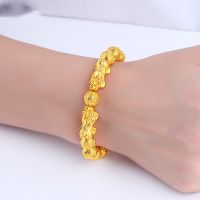 Luxurious Pixiu Lucky Bracelet 10mm Natural Beads Gold Bracelets Attract Wealth Health and Good Luck Wrist Chain Fashion Jewelry