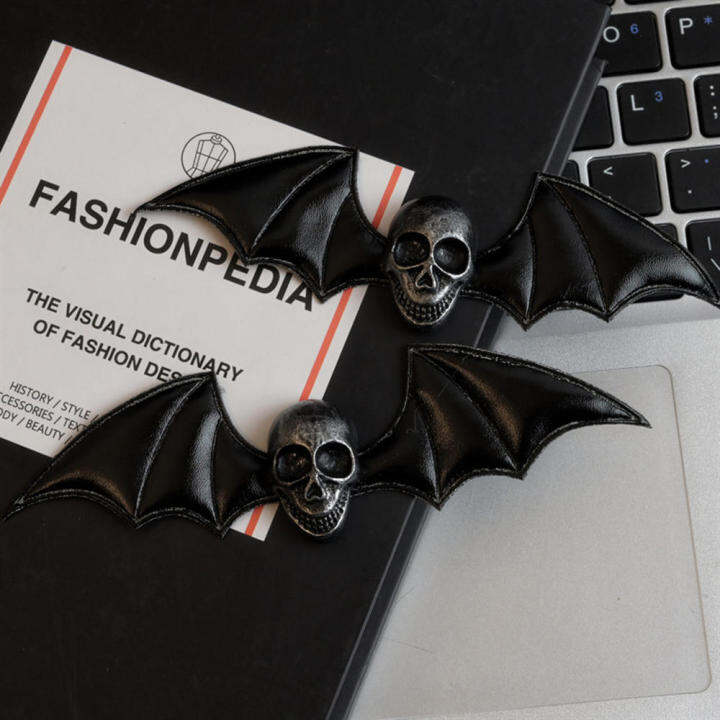 halloween-decoration-hair-barrettes-horror-hairpin-large-bats-hair-pins-horror-skull-hair-barrettes-skull-hair-barrettes-bat-wing-hair-clip