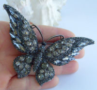 Gorgeous Butterfly Brooch Pin Pendant Gray Rhinestone Crystal EE04538C4