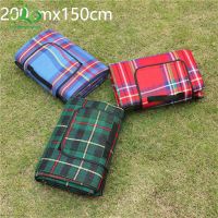 150x200cm Waterproof Sleeping Camping Pad Moistureproof Plaid Blanket Folding Camping Mat Outdoor Beach Picnic Lightweight Sleeping Pads