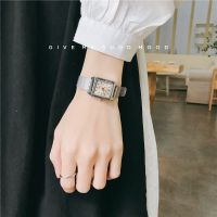 French niche watch female ins Fengsen students Korean version simple temperament junior high school students waterproof square small dial