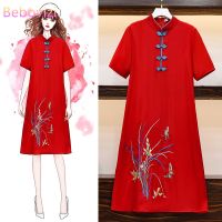 M-4XL Plus ขนาด Vintage สีแดงเย็บปักถักร้อยจีนแบบดั้งเดิม Qipao Casual Party ผู้หญิง Midi ชุดฤดูร้อน Cheongsam ชุด CNY