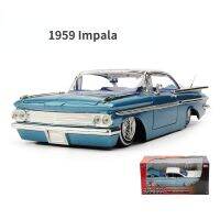 รถคลาสสิกวินเทจ1:24 1959 CHEVY IMPALA รถจำลองโลหะผสมหล่อขึ้นรูปรถเชฟโรเลตของเล่นสำหรับเด็ก