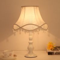 Bedroom lamp bedside lamp European princess lace modern minimalist Nordic girls household lamp