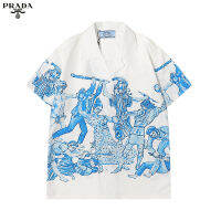 PRADA ผู้ชายสบายๆเสื้อยืด Art Retro แฟชั่นฤดูร้อนหลวม Breathable บางสบายกลางแจ้งทุกวันน้ำหนักเบา Lapel แขนสั้น Tops