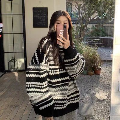 [Spot] striped pullover large sweater womens spring autumn and winter loose outer wear idle style jacket 2023