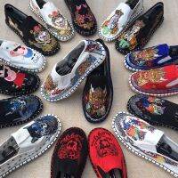 A leather cloth shoes Chinese wind embroidery flower xishan handmade cloth shoes