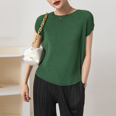 Womens New Loose Round Neck Pullover Temperament Solid Color Pleated T-shirt