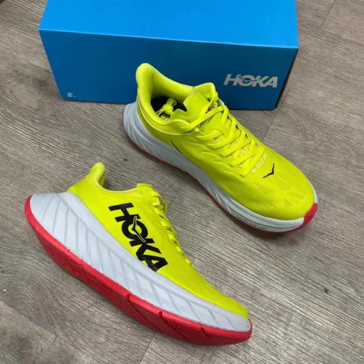 hoka shoes with carbon plate