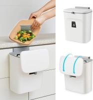 New Kitchen Hanging Trash Can with Lid Portable escopic Picnic Waste Bin for Kitchen Cabinet Door in Cabinet Trash Can