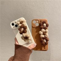 （Grilled cold noodles）  น่ารัก3D ดอกไม้สายรัดข้อมือผู้ถือยืนกรณีนุ่มสำหรับ iPhone 13 12 Pro Max 11 X XR XS 7 8บวก SE 2ซิลิโคนครอบสำหรับ Iphone 12