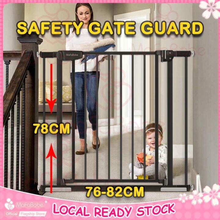 Mafababe Safety Metal Gate Fence Guard For Baby Pet Gate with Wall Pressure Mounted Frame Child