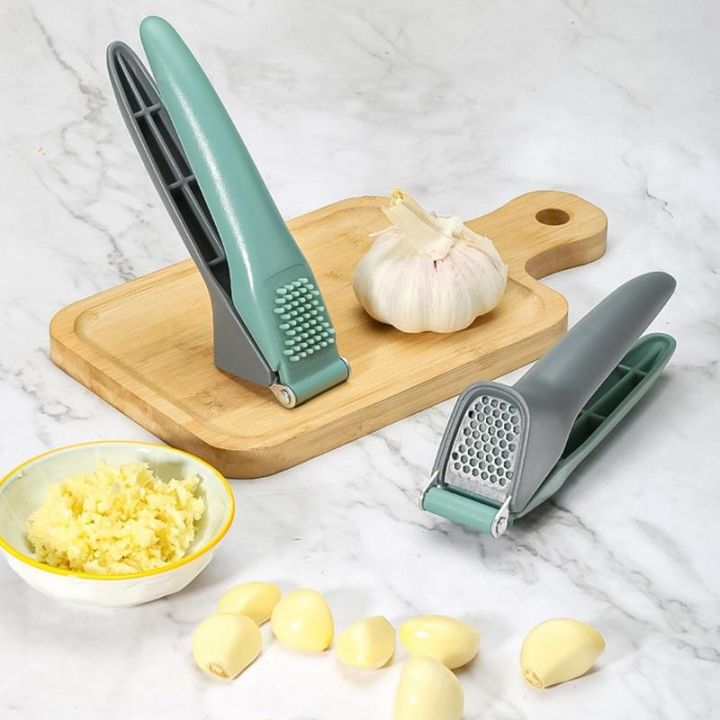 cc-garlic-press-grater-multi-functional-masher-manual-ginger-crusher-convenient-ingredients-gadgets-supplies