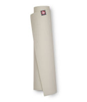 Manduka เสื่อโยคะ Manduka รุ่น eKO® Yoga Mat 5mm - Sand (71")